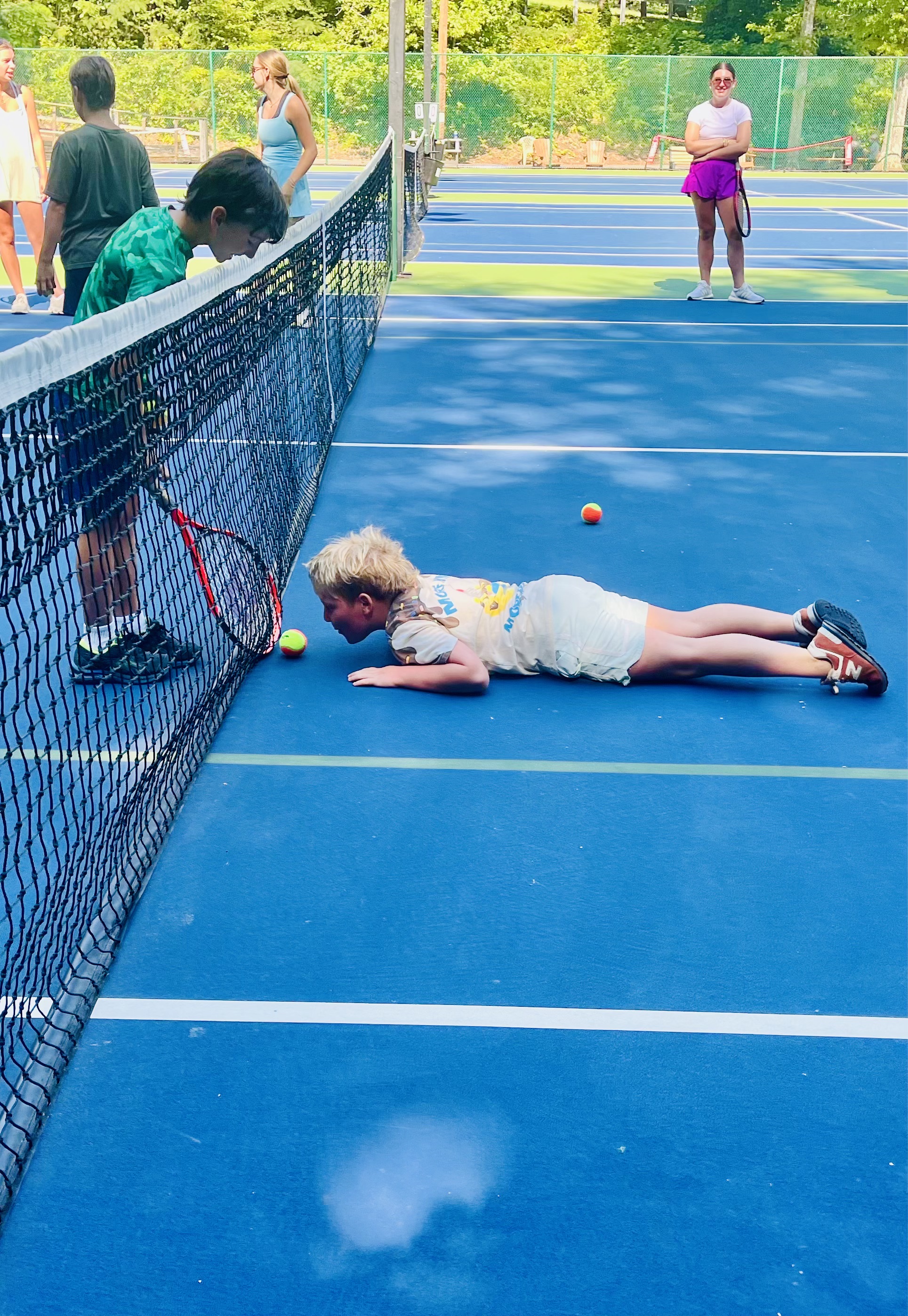 kid on court