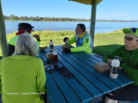 Lunch overlooking the Clarence