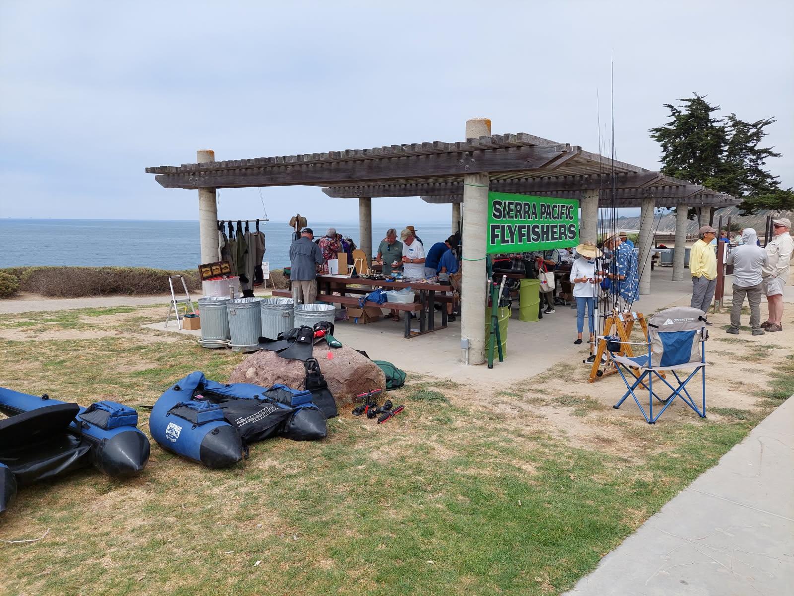 Picnic, looking north