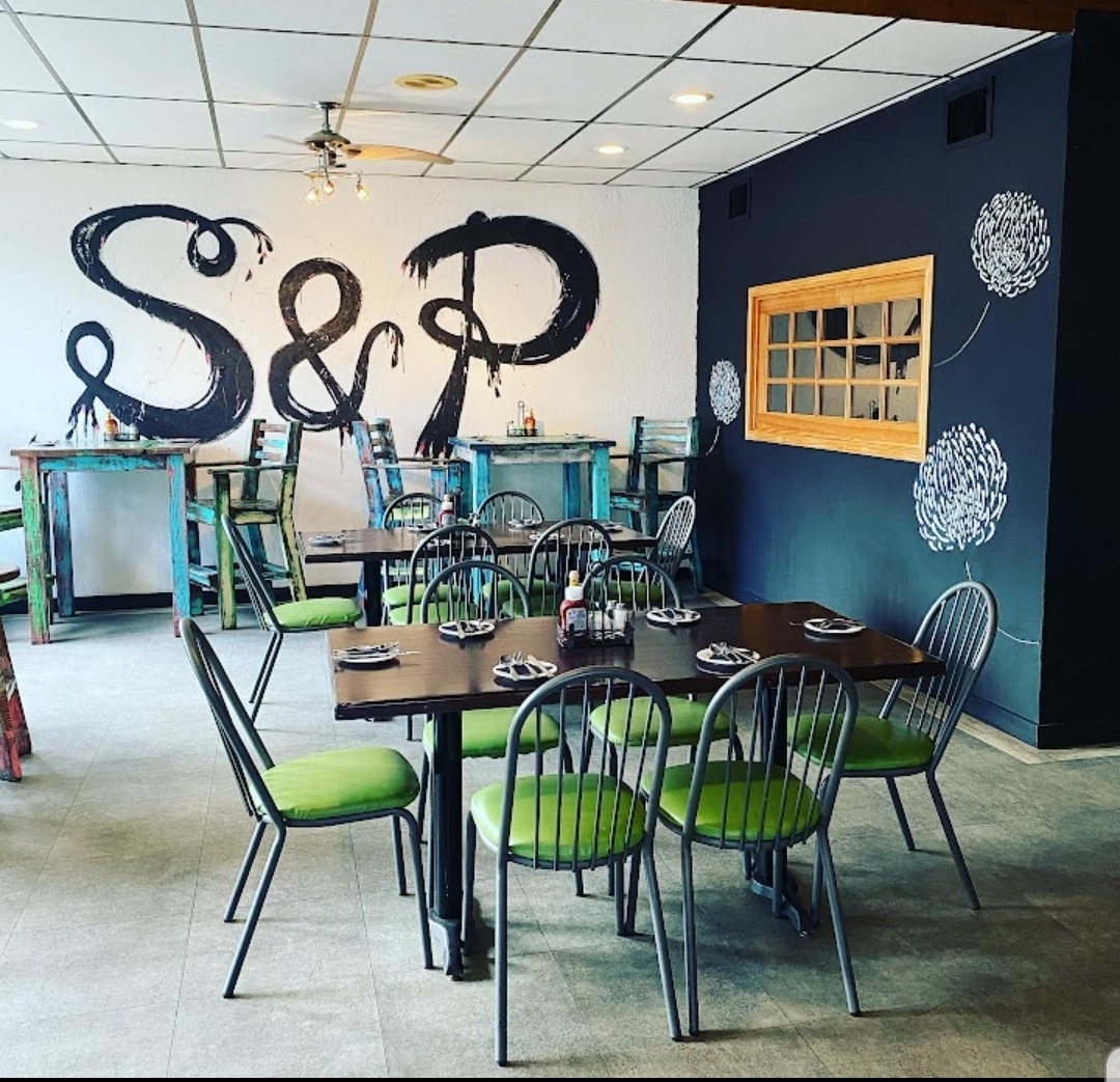 Happy Hour & Meet & Greet at Salt & Pepper Events BAGS (Beautifully