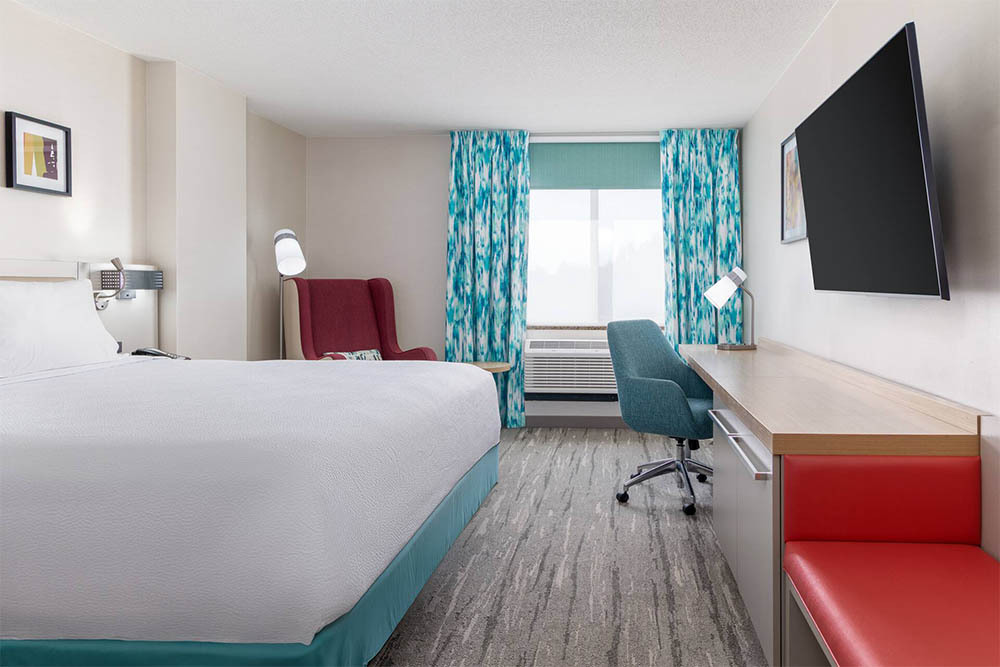 hotel-bedroom-dinfos-2027.jpg