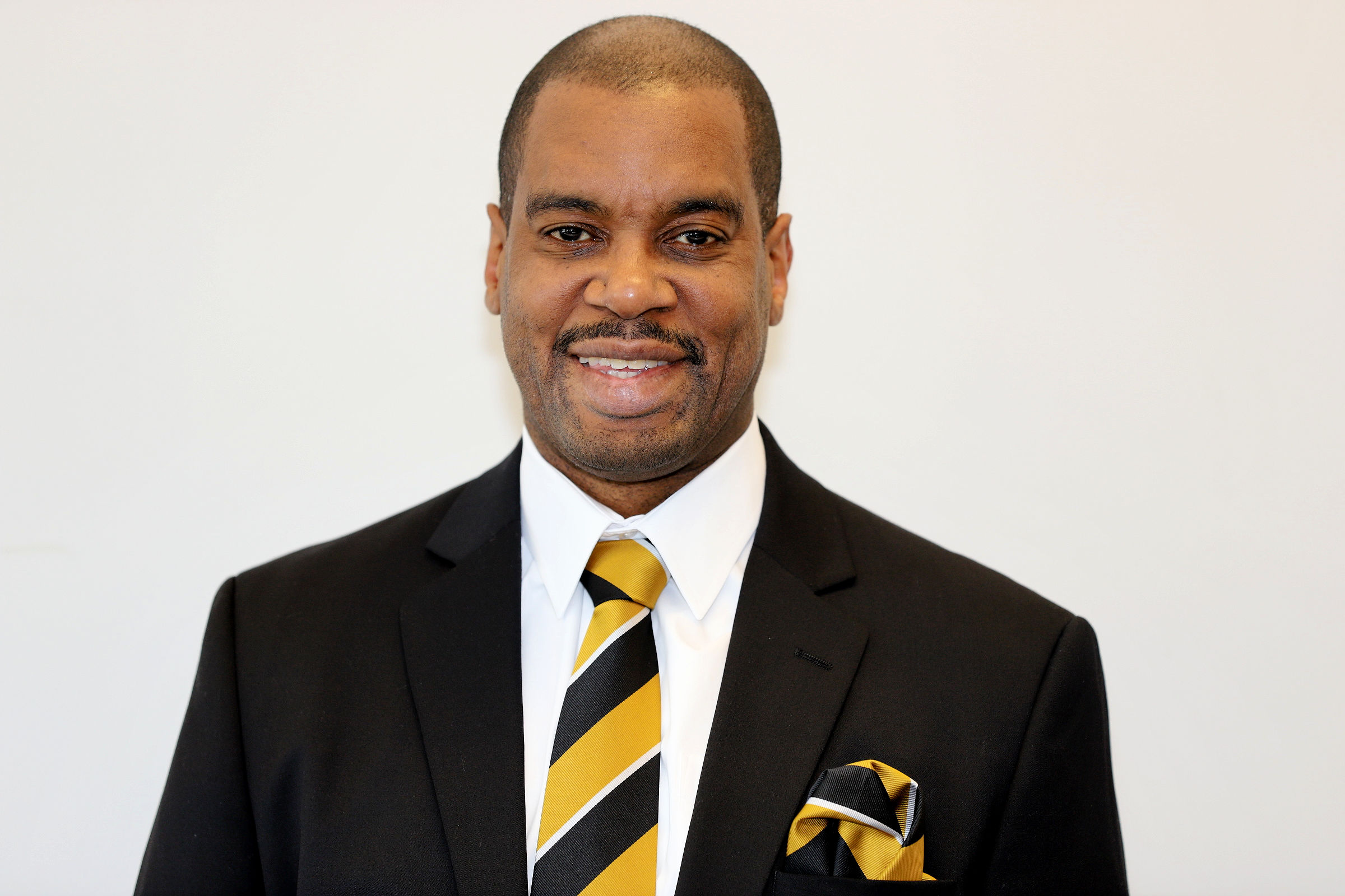 Damon Williams Headshot
