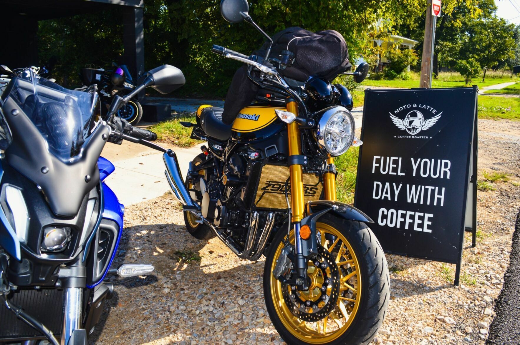 Moto & Latte - Pilot Point, TX