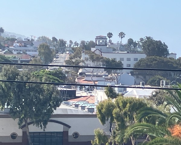 Cliff Dr