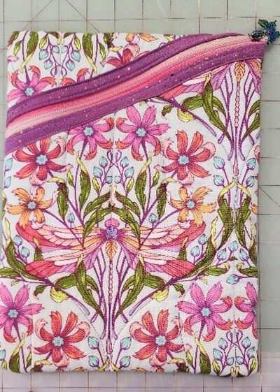 26-120_Heminway_Pouch.jpg