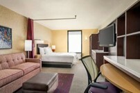 Home 2 Suites room