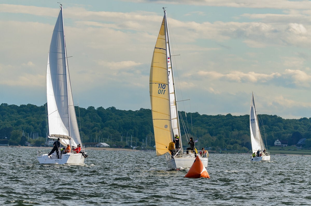 round the mark