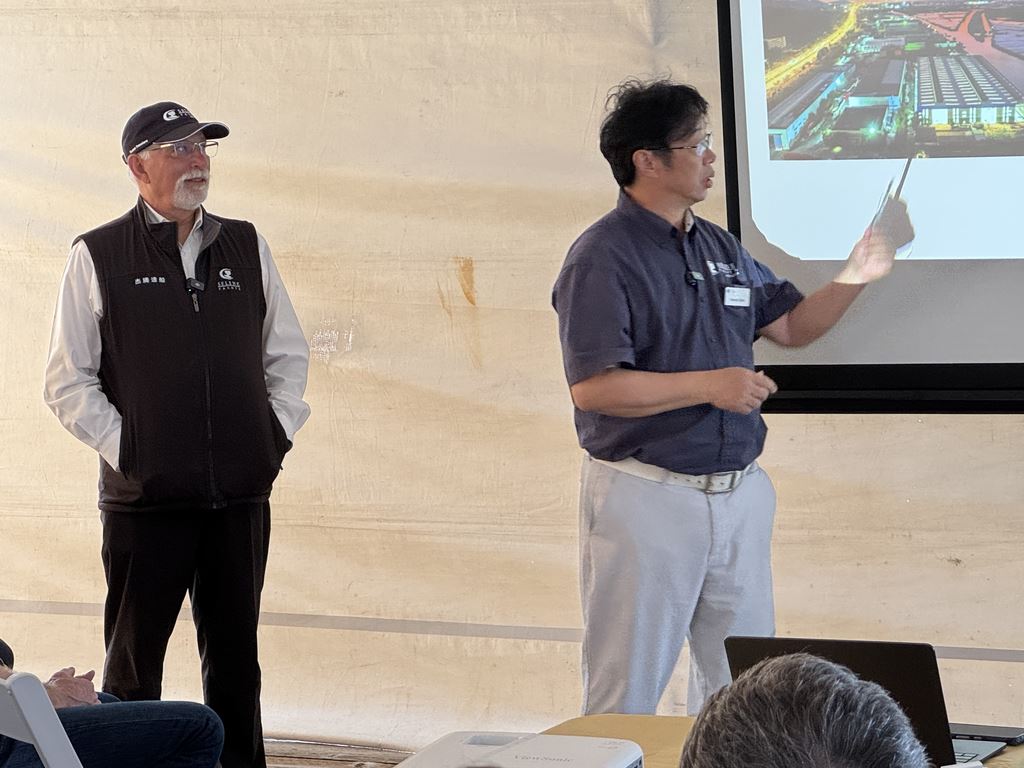 A6. Howard sharing updates about the yard