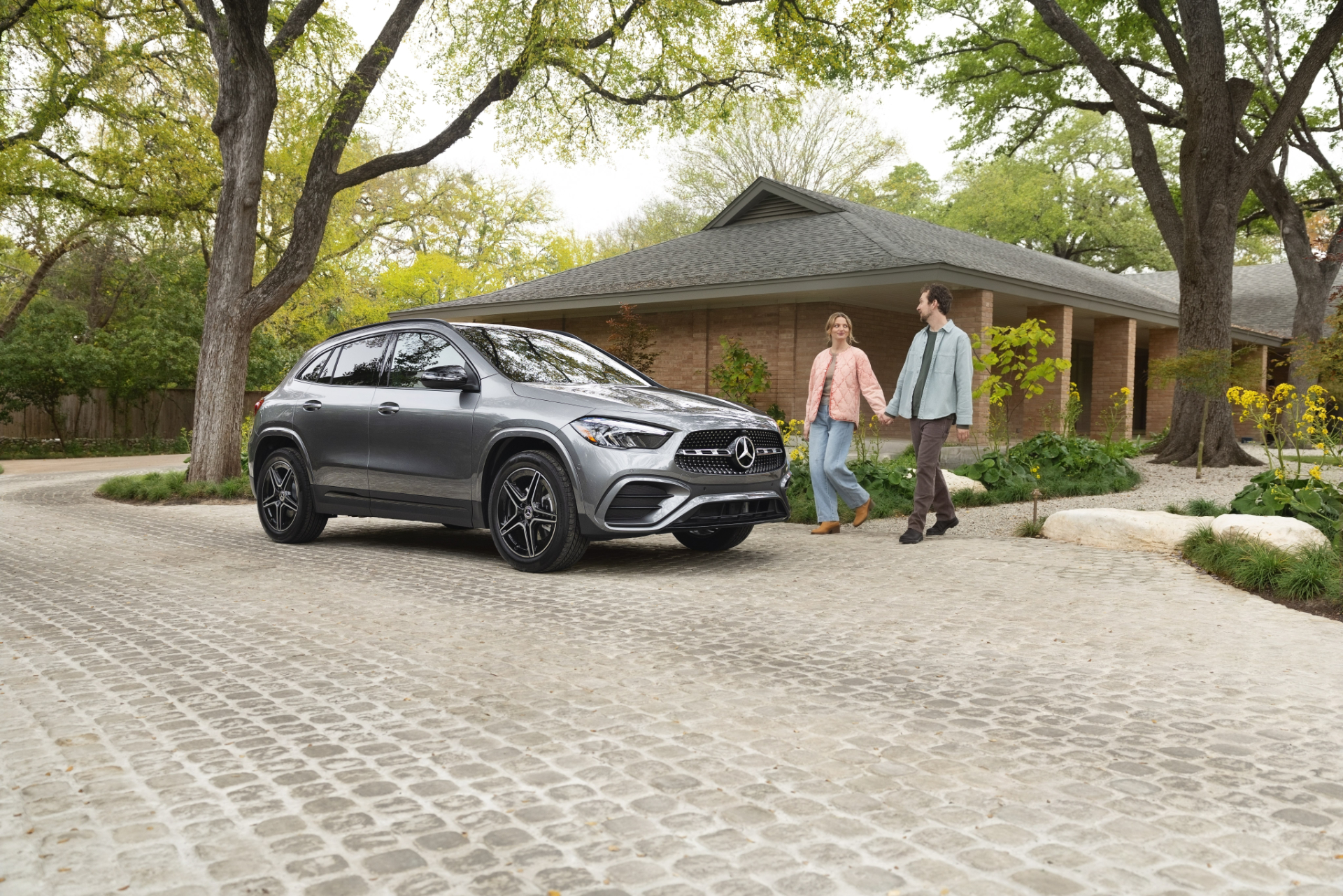 Mercedes-Benz vehicle lineup