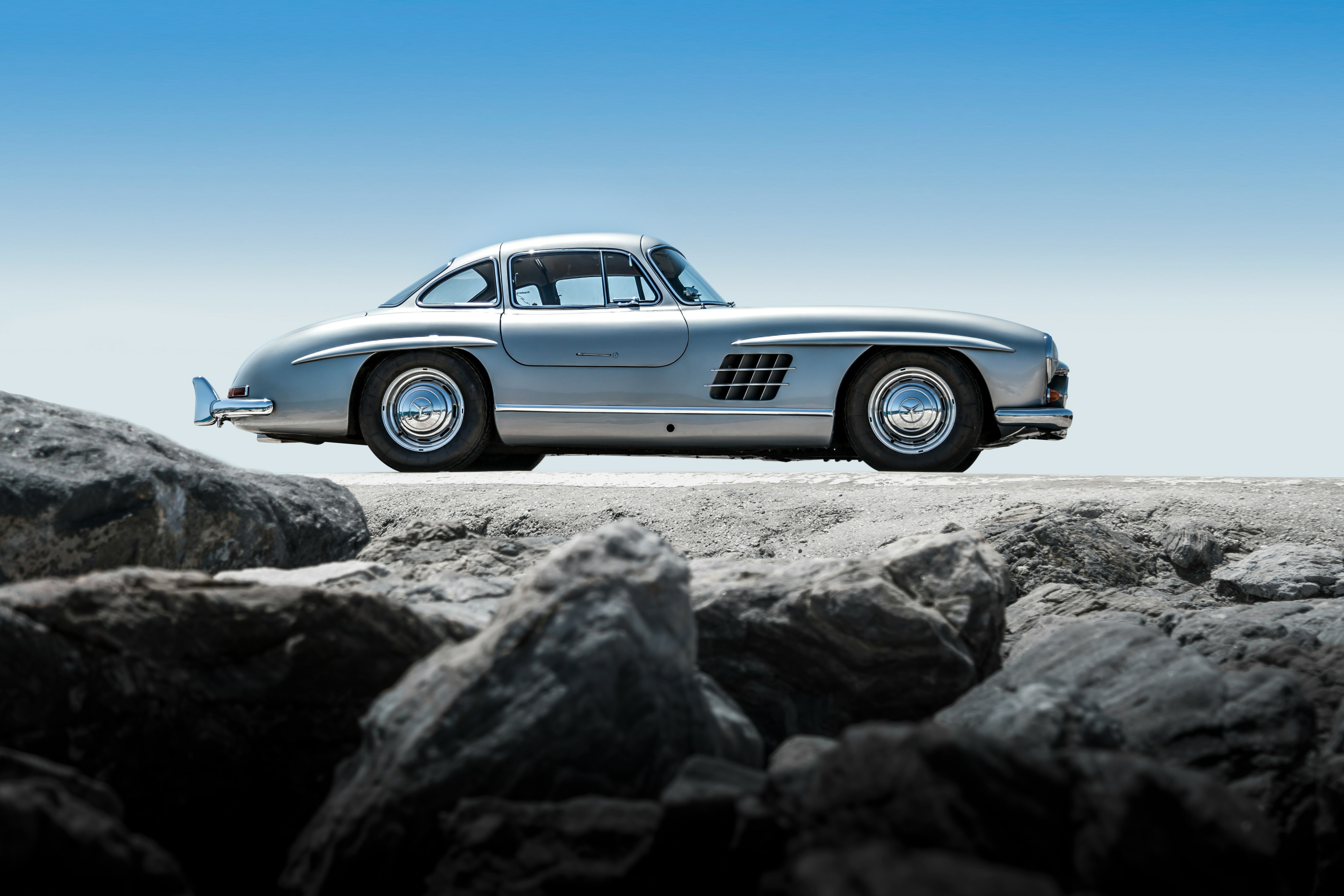 Mercedes-Benz 280 SL