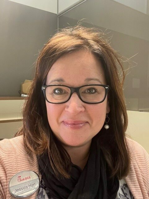 jessica_hart.jpg