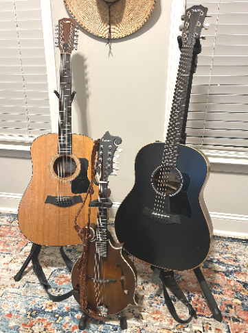 Guitars_Mando.jpeg (edited) Guitars_Mando.jpeg (edited)