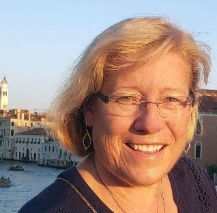 Eileen_Baratuci_cropped.jpg