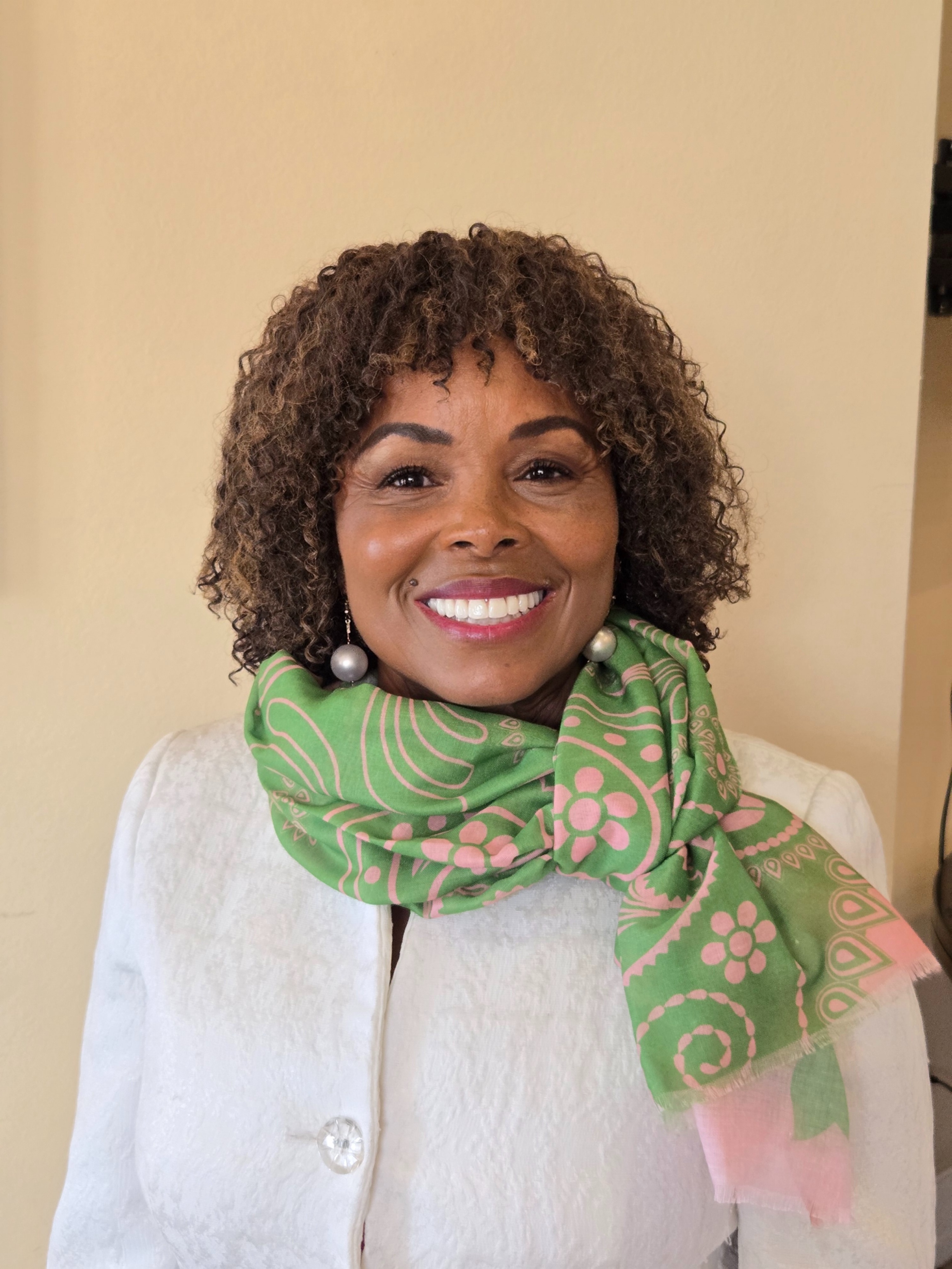 Linda_Oliver.JPG