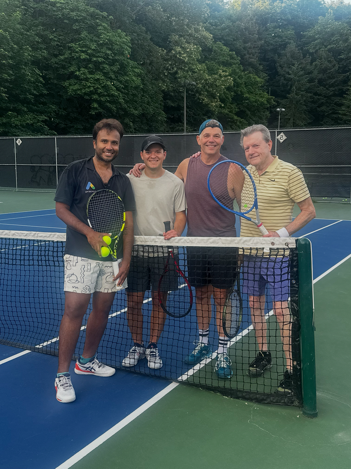 Social Doubles outdoors