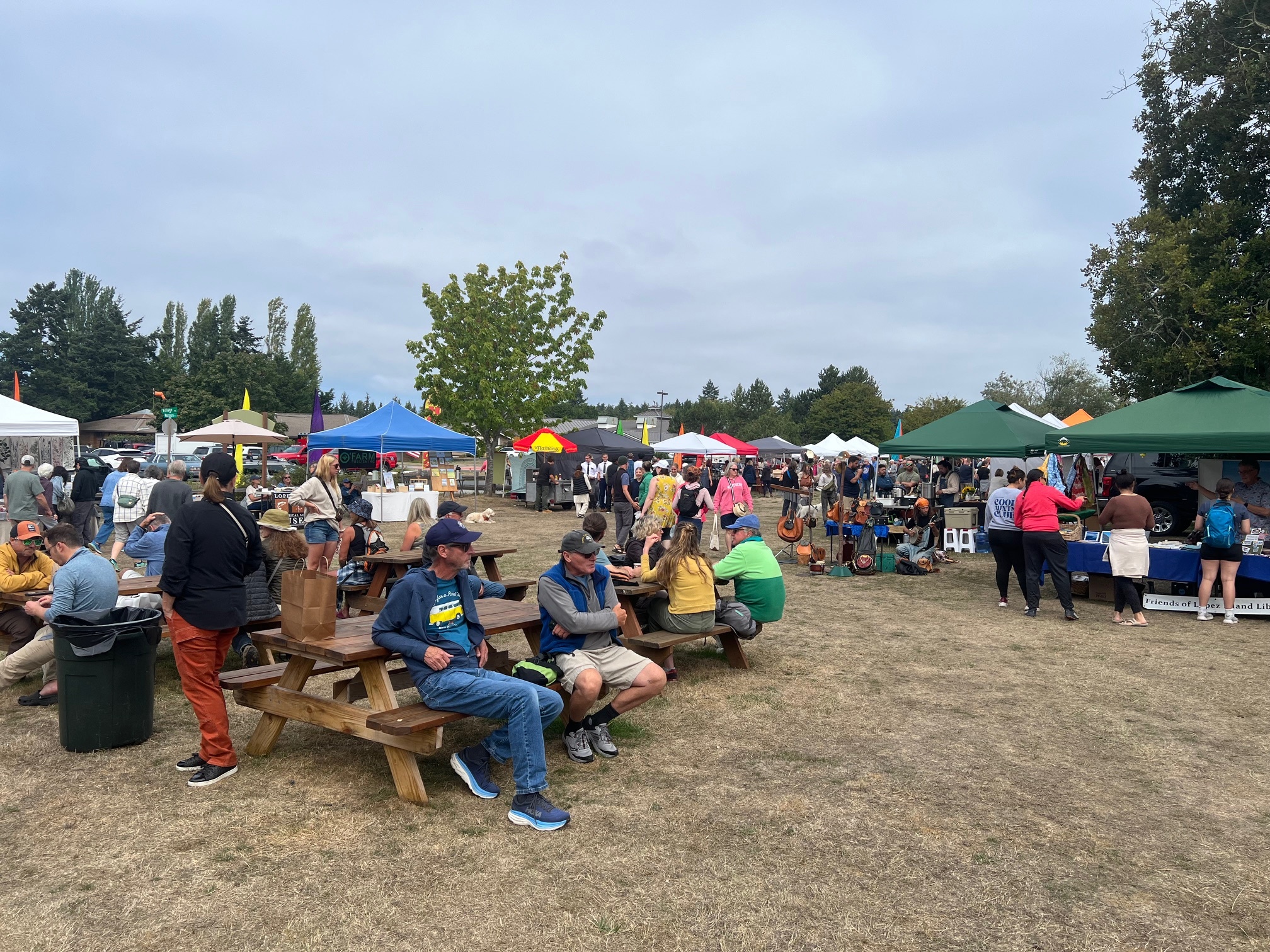 Farmers Market 2, Lopez Is. 2025