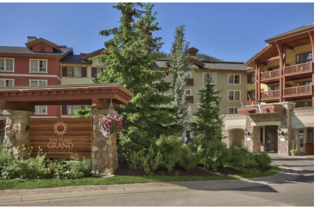 Sun Peaks Grand Hotel exterior view