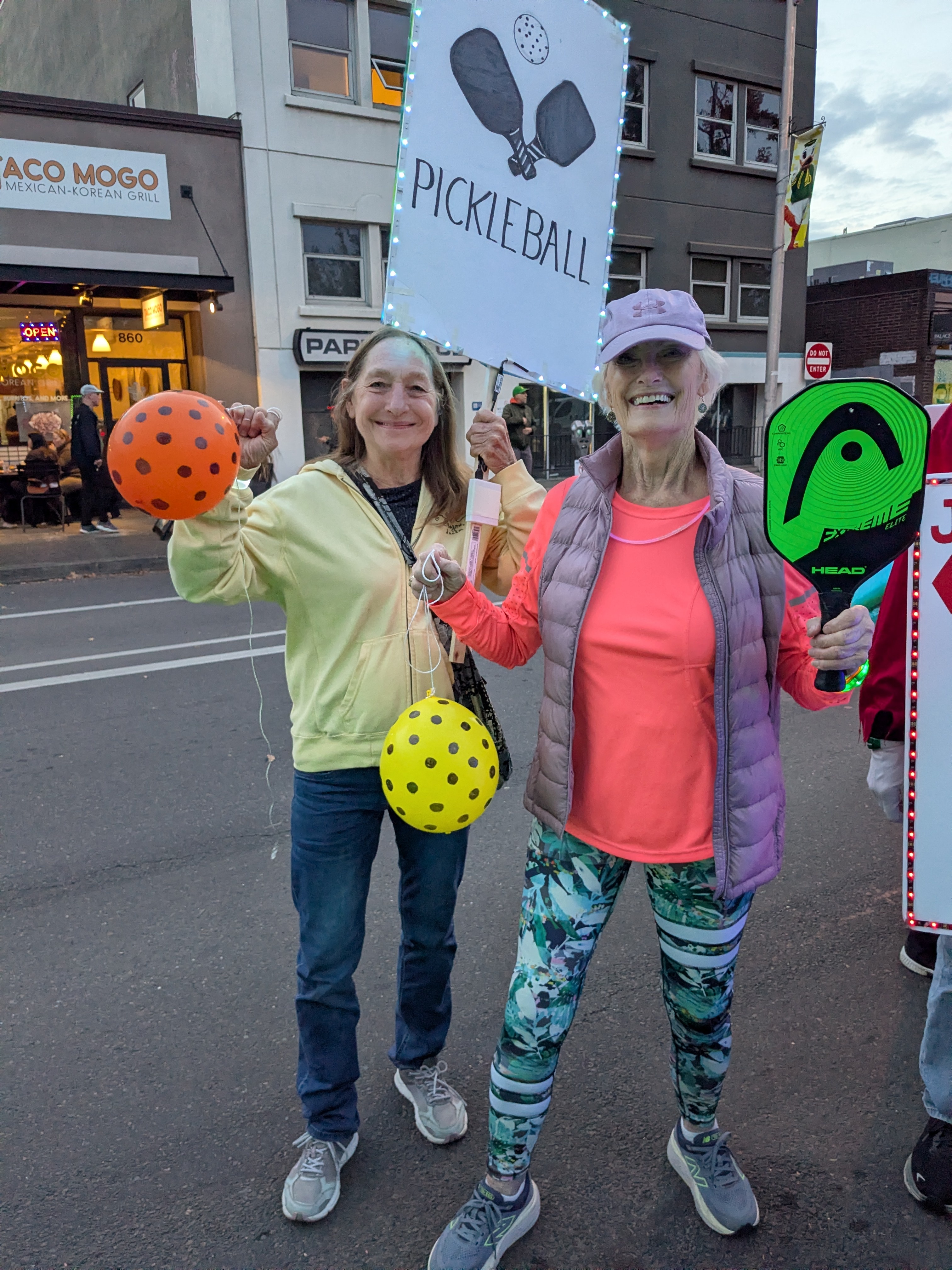 balloons_with_Kathy_and_LInda_pickleball.jpg